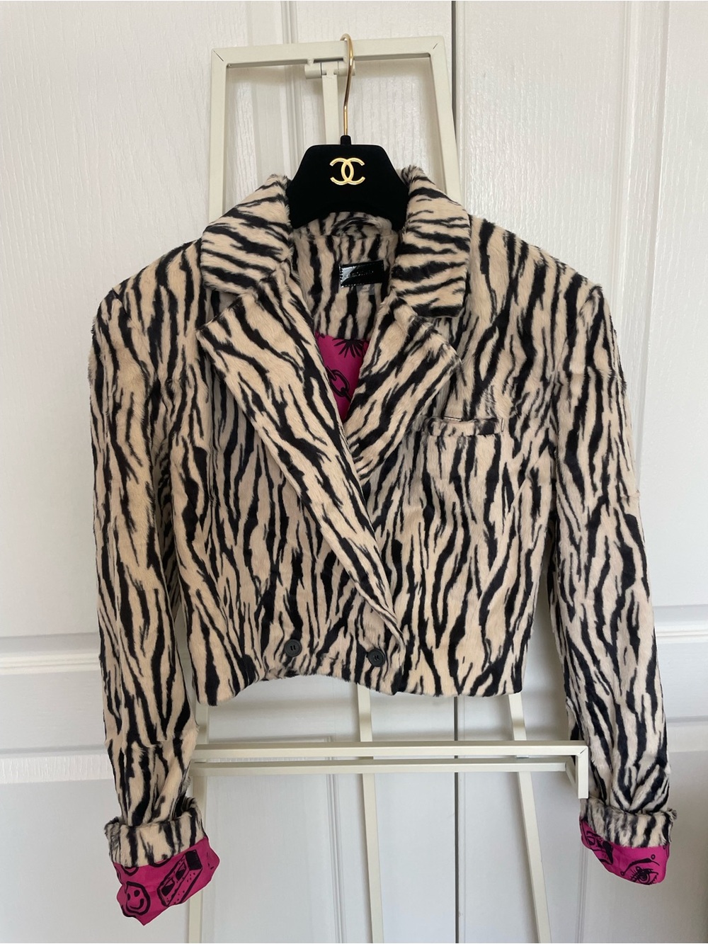 MOTHER Zebra-Print Cropped Faux Fur Blazer - Black & Cream